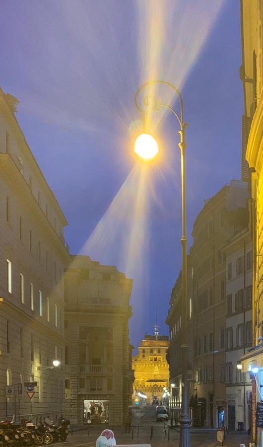 Gasthof Lungotevere Collection